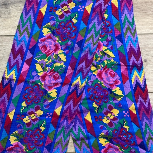 Vintage Liz Claiborne Multicolor Silk Scarf‎ - Picture 1 of 7